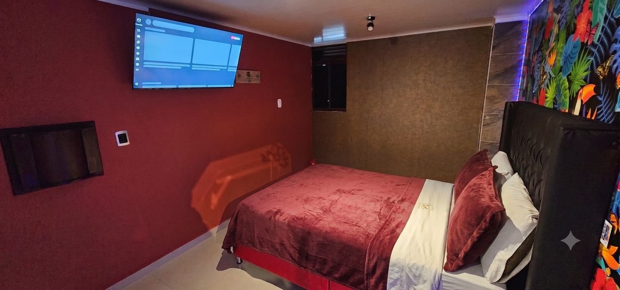 Pole en Samara Suite, foto 3